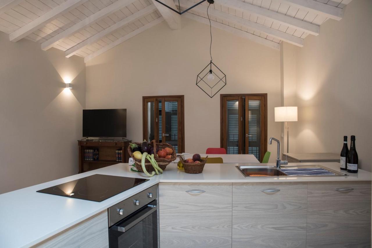 Ca' De Panaia Apartment Lingueglietta Ngoại thất bức ảnh